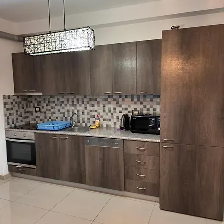 Gregor Apartmán